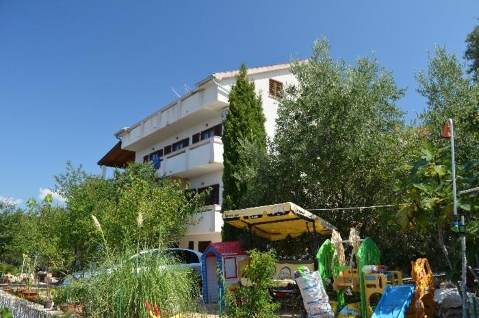 Apartments Josip 伦 外观 照片